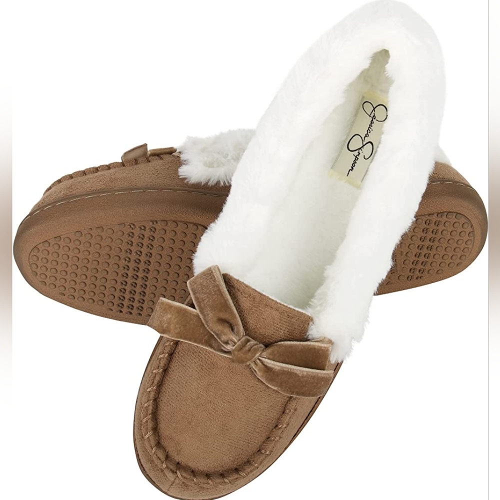Jessica Simpson Women's Micro Suede Moccasin Indoor Outdoor Slipper Shoe Size M